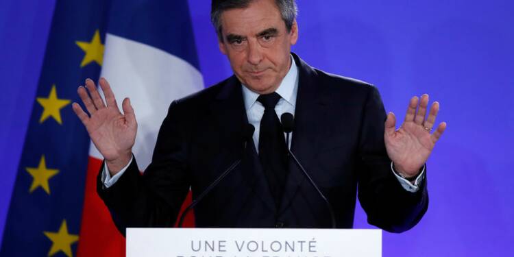 François Fillon reconnaît sa défaite et appelle à voter pour Emmanuel Macron