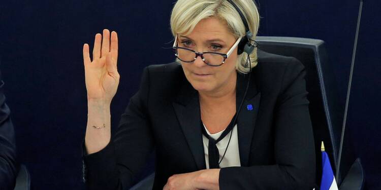 Début de la procédure de levée de l'immunité parlementaire — Le Pen